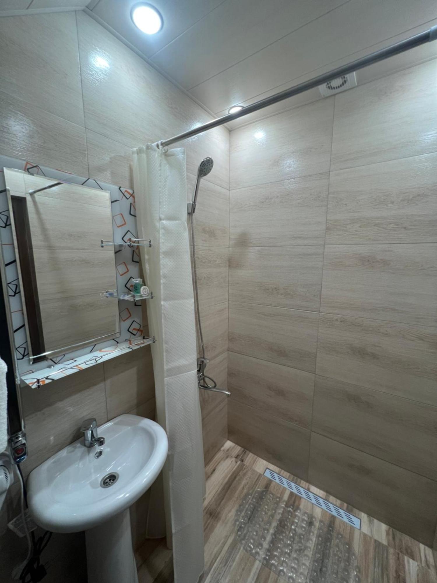 Maru House Hotell Dilijan Eksteriør bilde